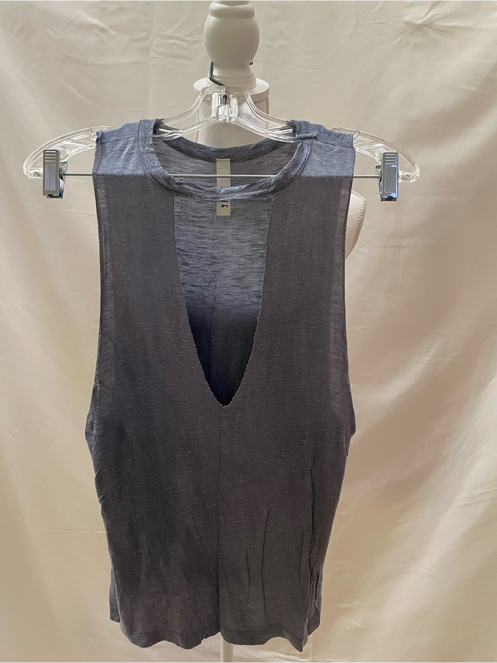 Jolie Women’s Heather Gray Shirt